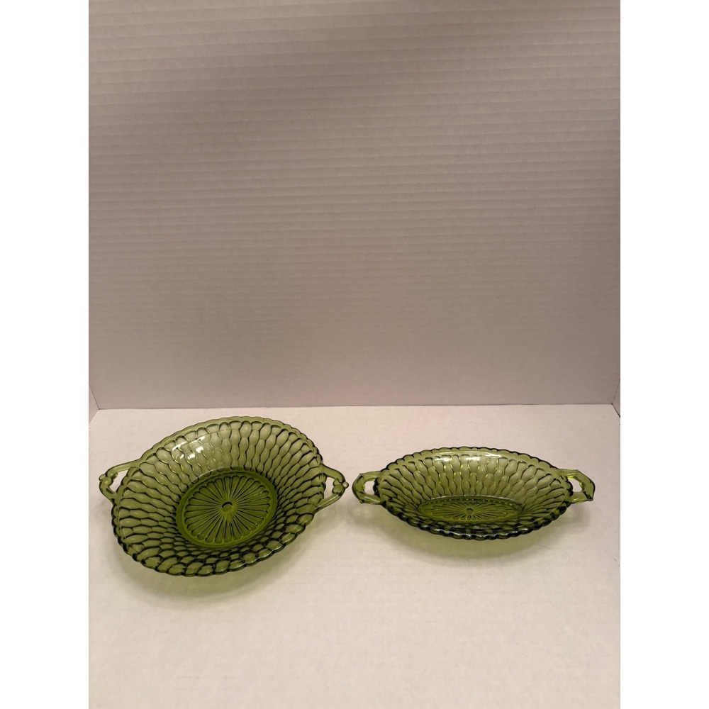 Vintage Green Pressed Glass Bowls Honeycomb Pattern Scalloped Edge Set of 2